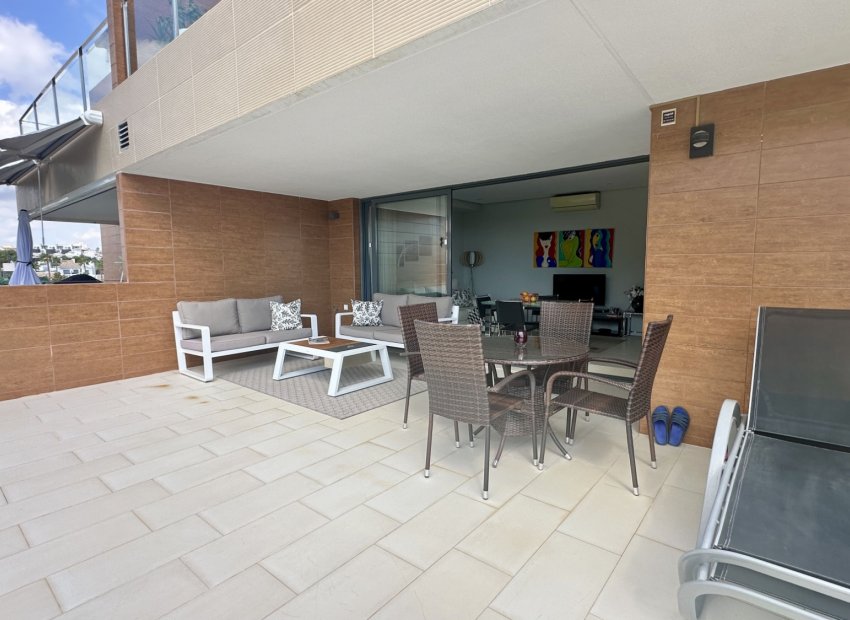 Resale - Apartment / flat - Orihuela Costa - Villamartín