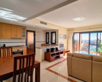 Resale - Apartment / flat - Orihuela Costa - Villamartín