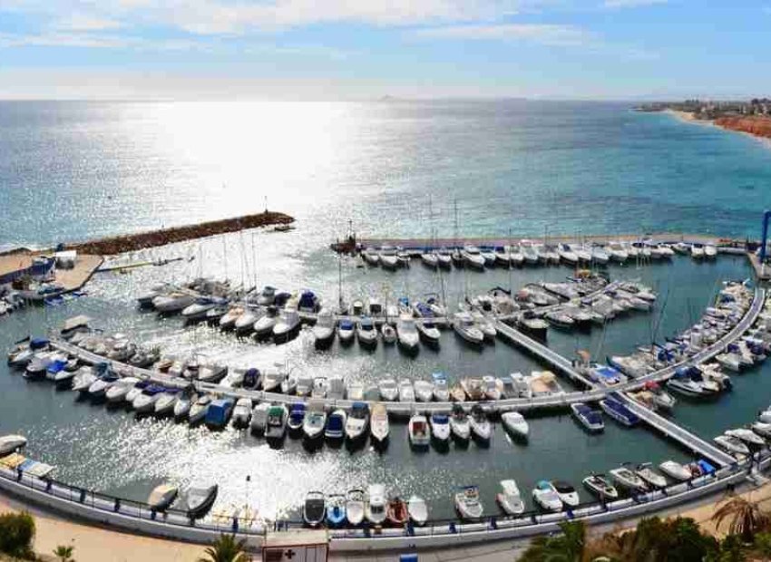 Resale - Apartment / flat - Orihuela Costa - Villamartín