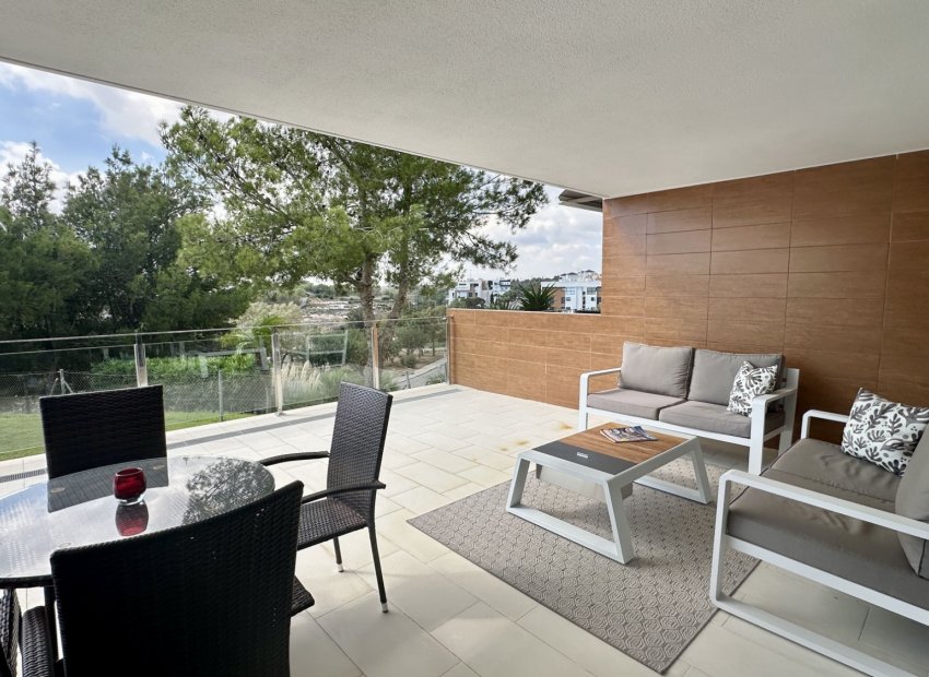 Resale - Apartment / flat - Orihuela Costa - Villamartín