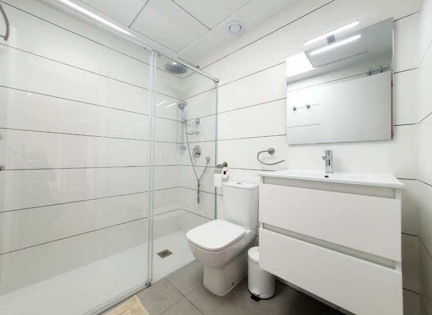 Resale - Apartment / flat - Orihuela Costa - Villamartín