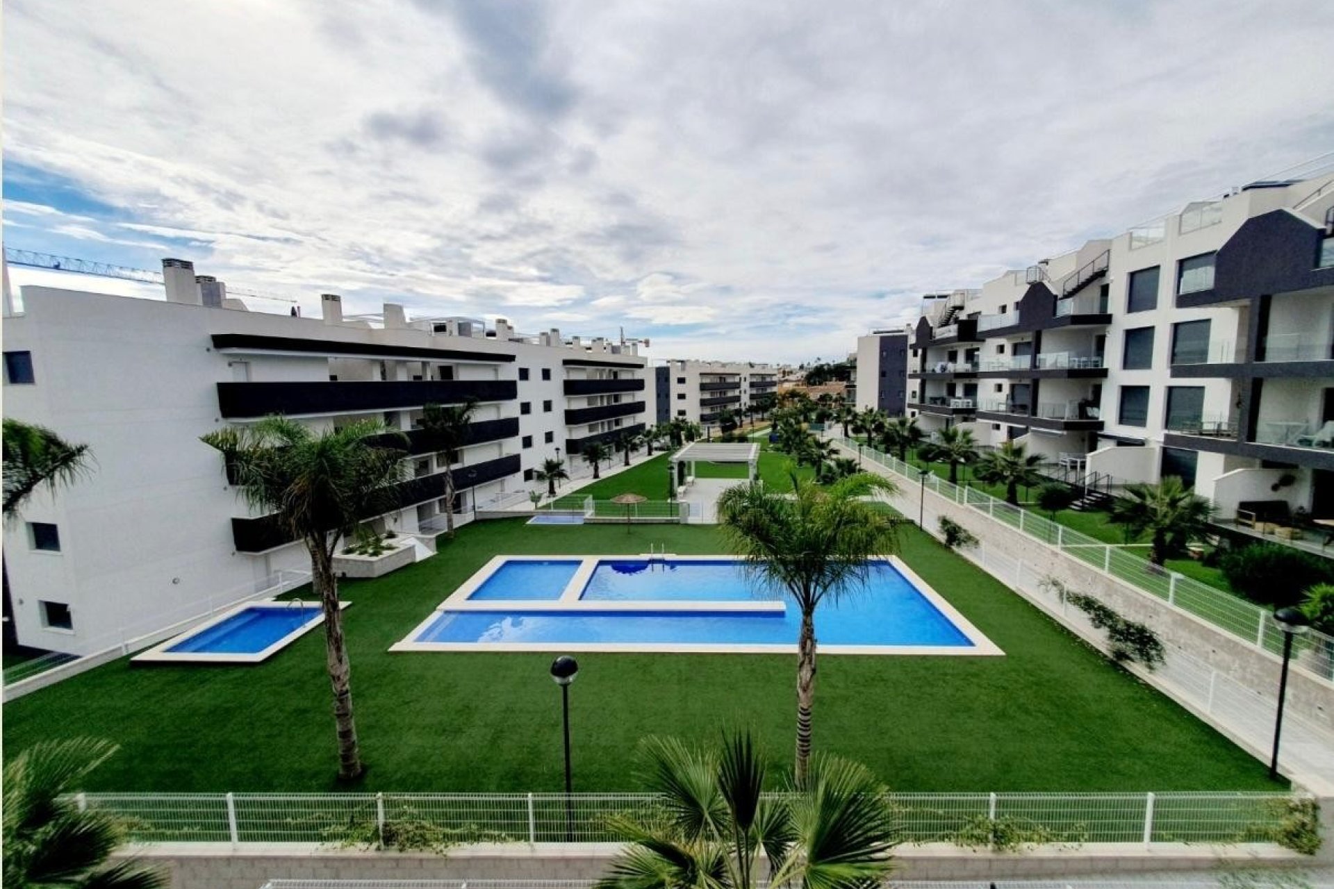 Resale - Apartment / flat - Orihuela Costa - Villamartín
