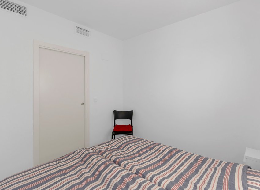 Resale - Apartment / flat - Orihuela Costa - Villamartín