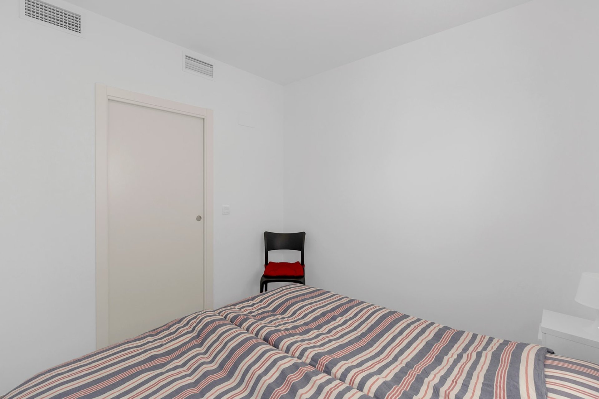 Resale - Apartment / flat - Orihuela Costa - Villamartín