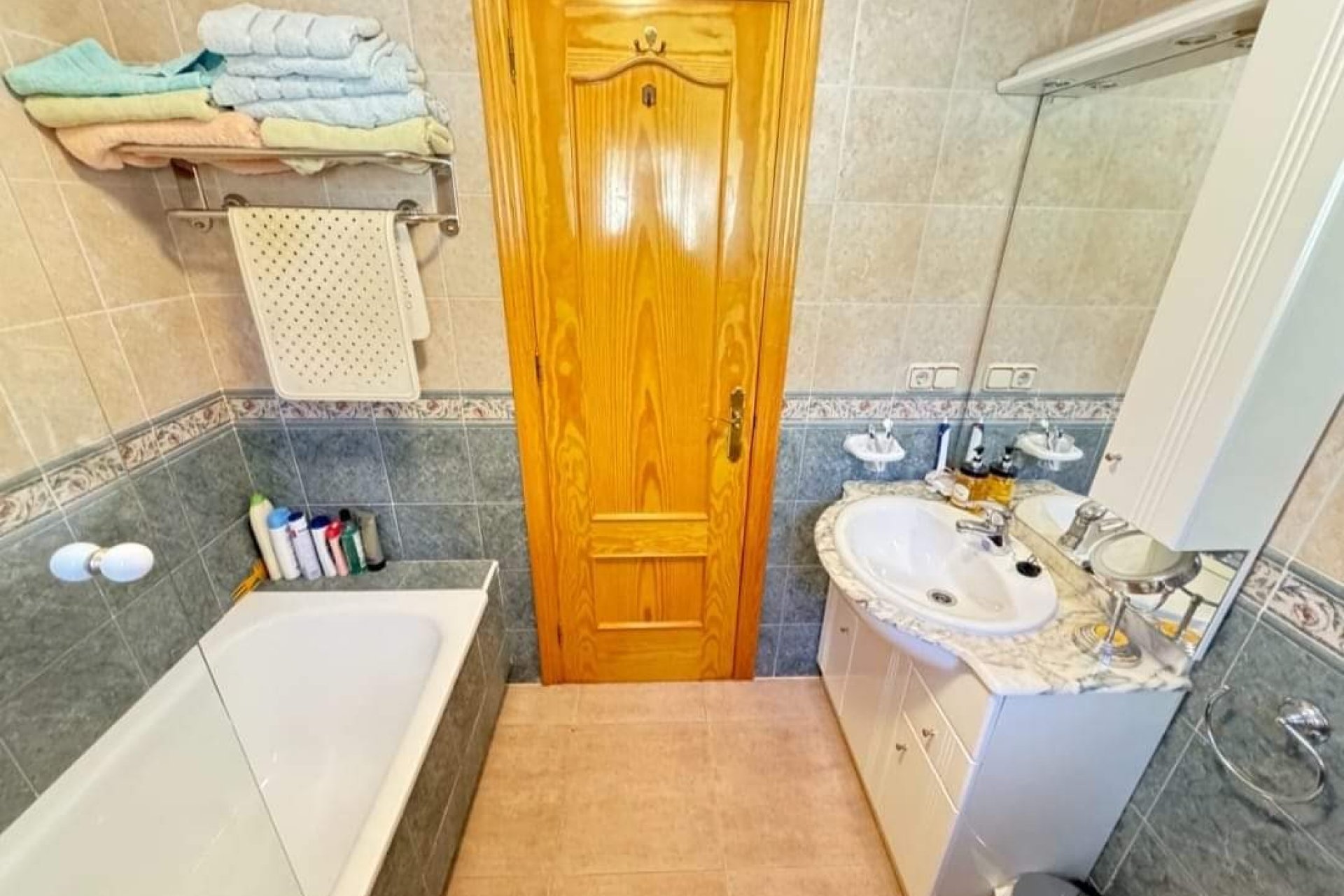 Resale - Apartment / flat - Orihuela Costa - Villamartín