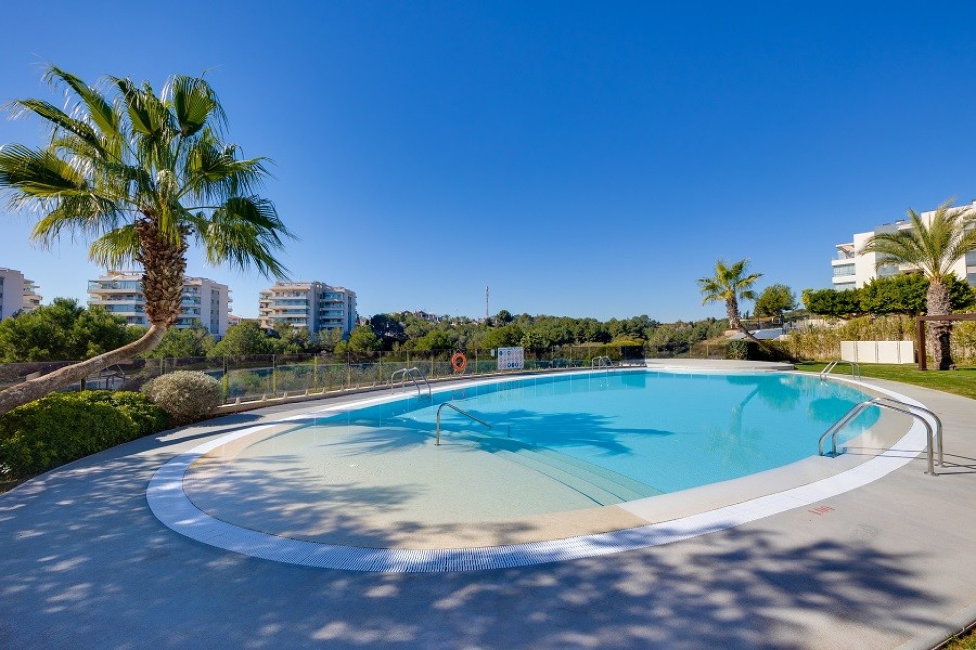 Resale - Apartment / flat - Orihuela Costa - Villamartín