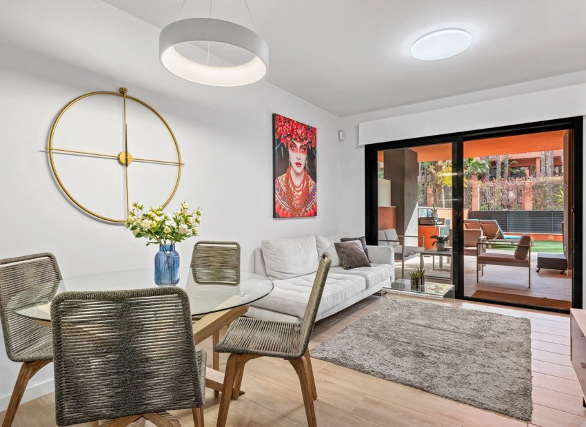 Resale - Apartment / flat - Orihuela Costa - Villamartín