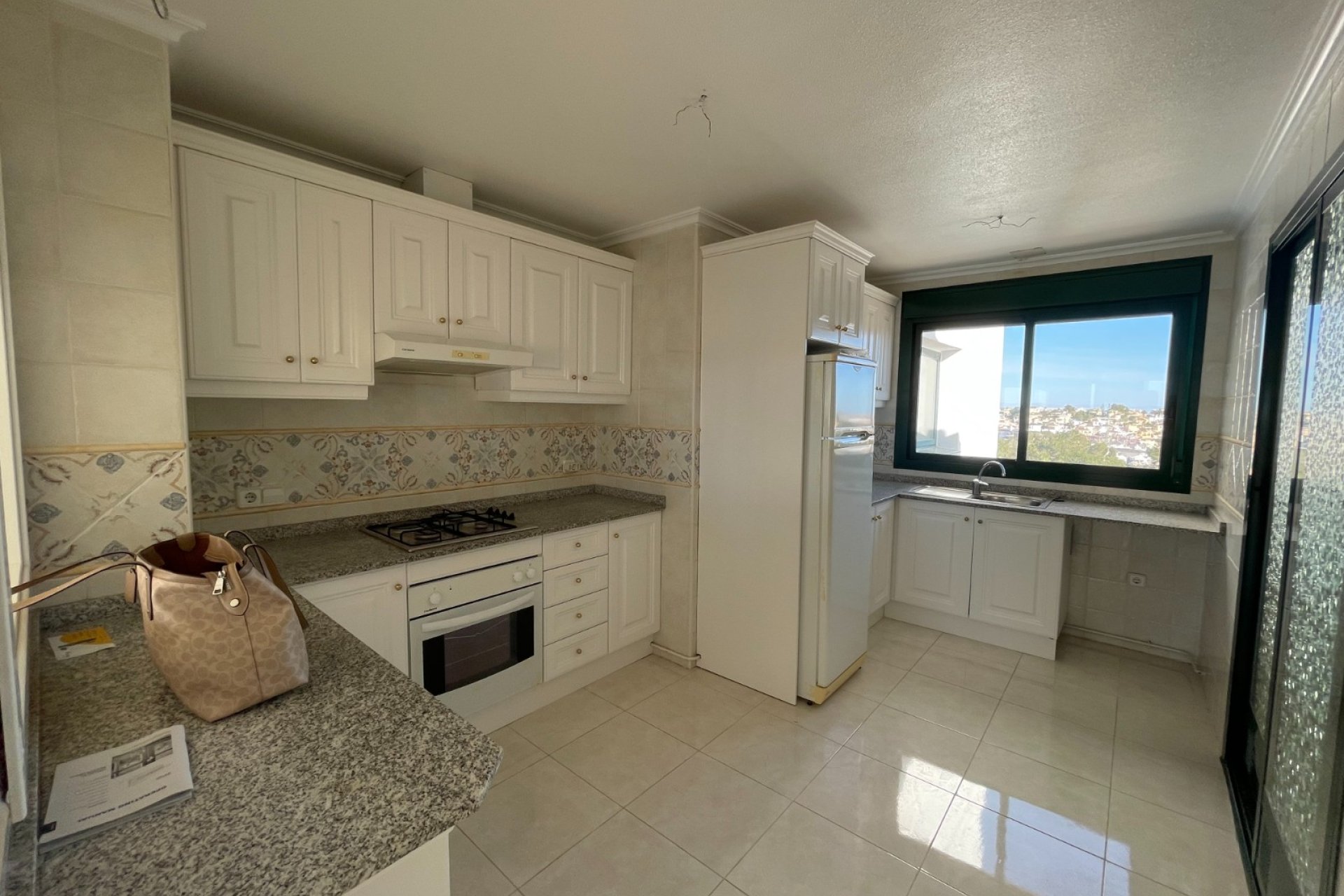 Resale - Apartment / flat - Orihuela Costa