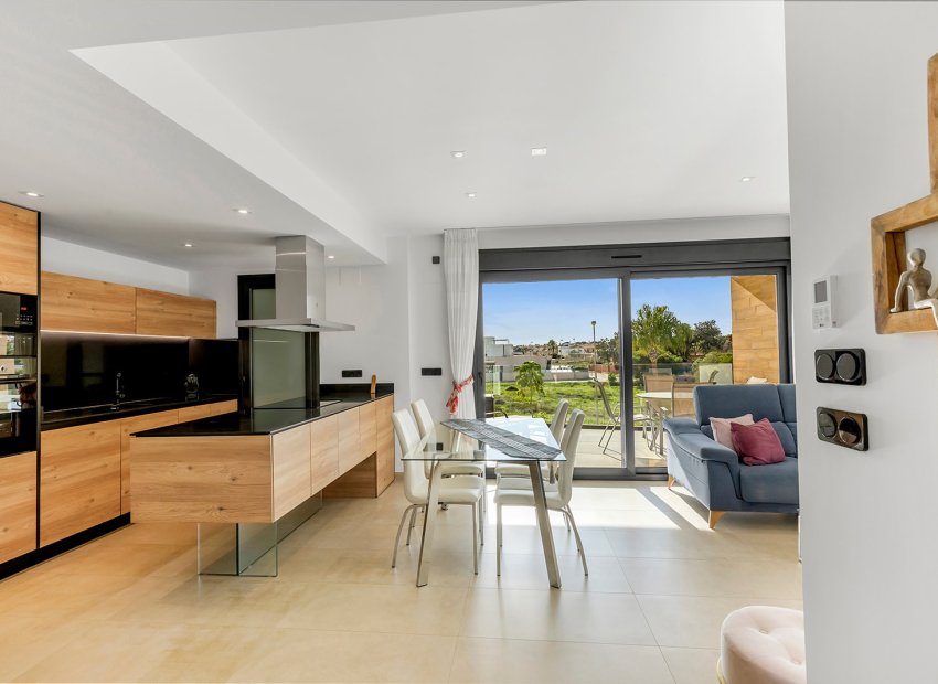 Resale - Apartment / flat - Orihuela Costa