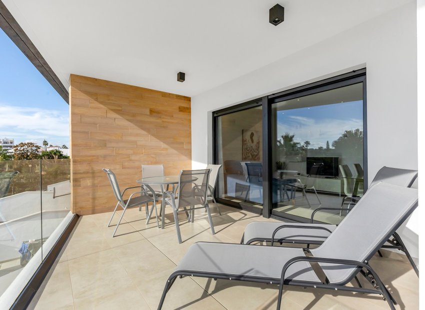 Resale - Apartment / flat - Orihuela Costa