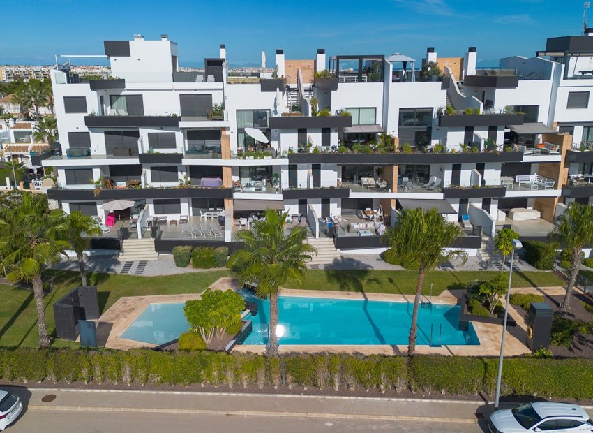 Resale - Apartment / flat - Orihuela Costa