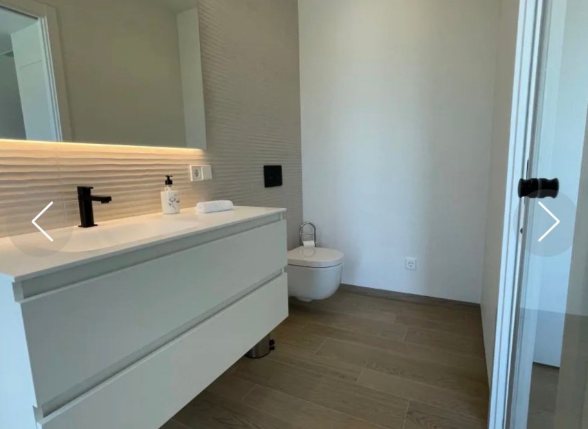 Resale - Apartment / flat - Orihuela - Las Colinas golf