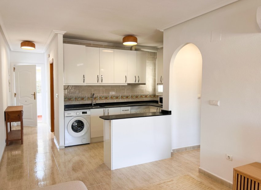 Resale - Apartment / flat - Orihuela - Orihuela Costa