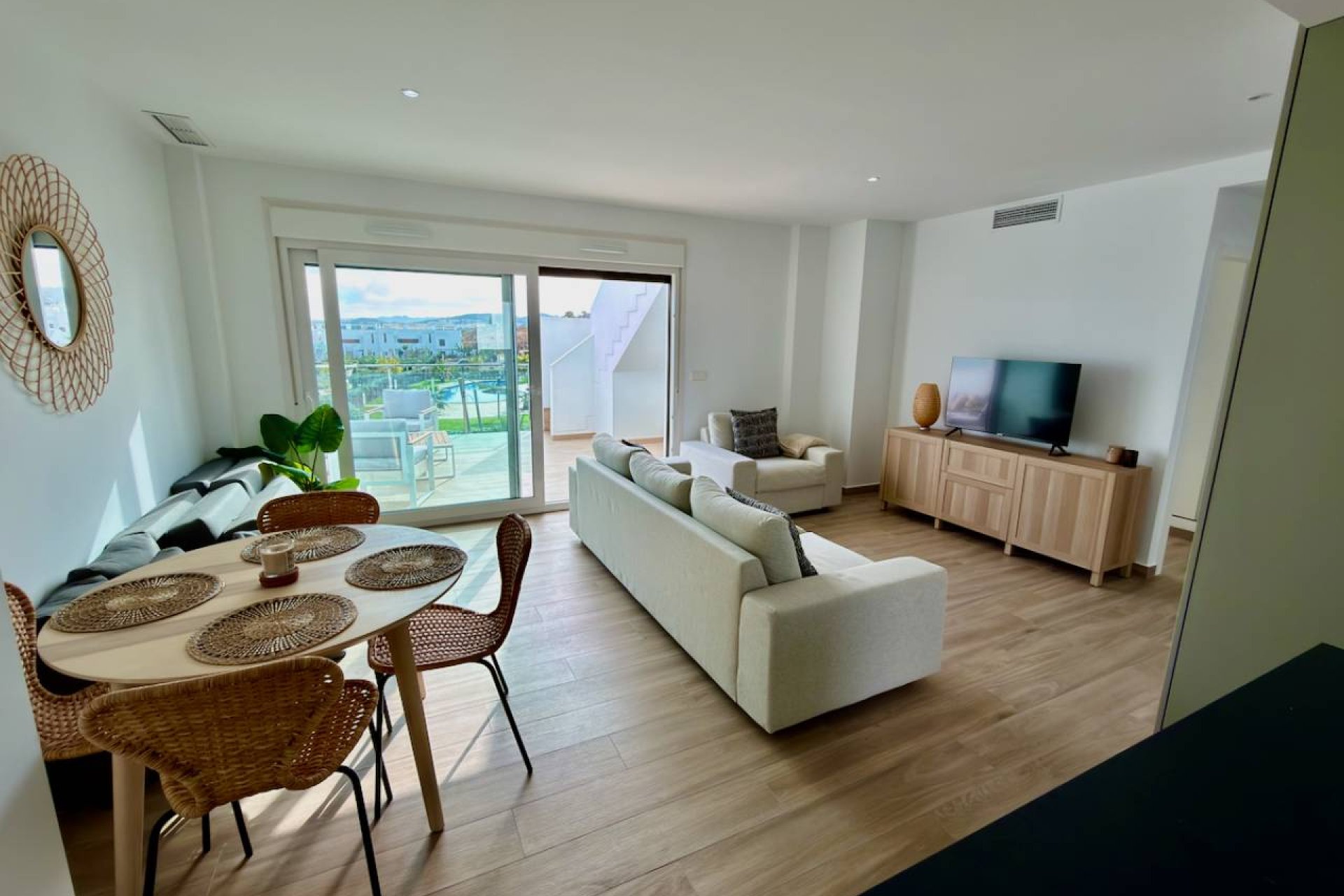 Resale - Apartment / flat - Orihuela - Vistabella