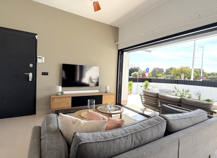 Resale - Apartment / flat - Pilar de la Horadada - Costa Blanca