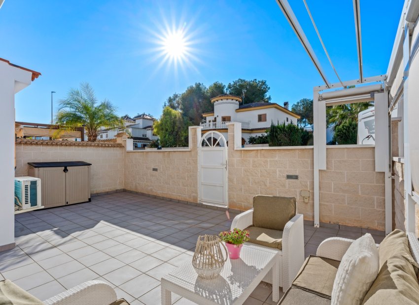 Resale - Apartment / flat - Pilar de la Horadada - El Pilar de la Horadada