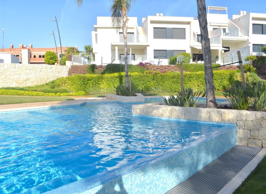 Resale - Apartment / flat - Pilar de la Horadada - Lo Romero Golf