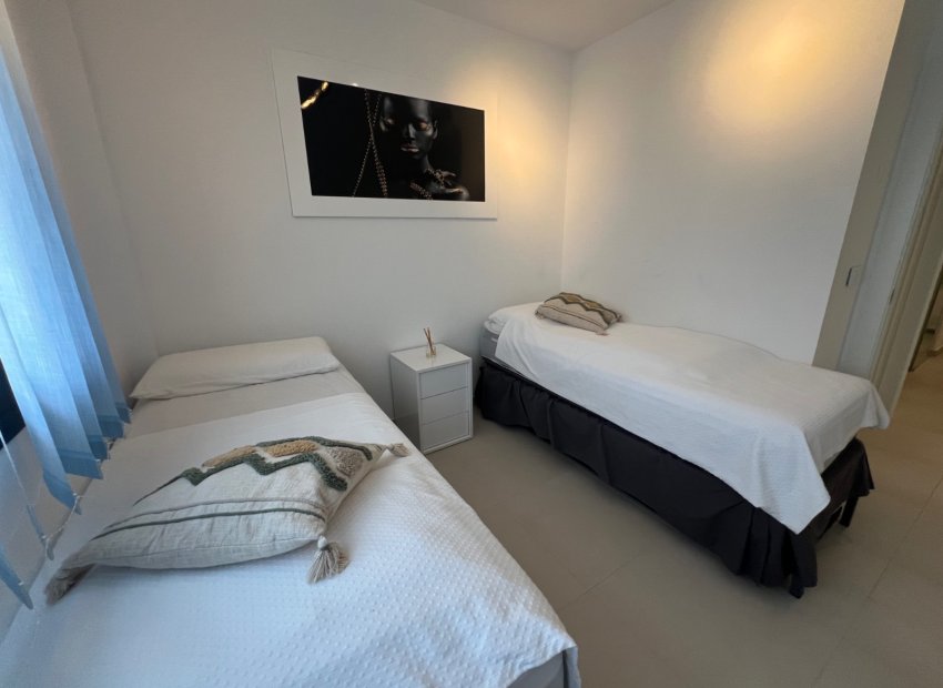 Resale - Apartment / flat - Pilar de la Horadada - Lo Romero Golf