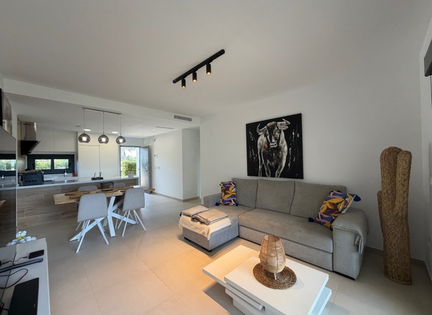 Resale - Apartment / flat - Pilar de la Horadada - Lo Romero Golf