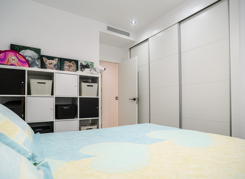Resale - Apartment / flat - Pilar de la Horadada - Lo Romero Golf