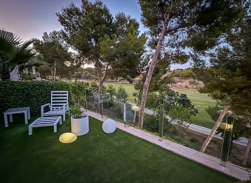Resale - Apartment / flat - Pilar de la Horadada - Lo Romero Golf