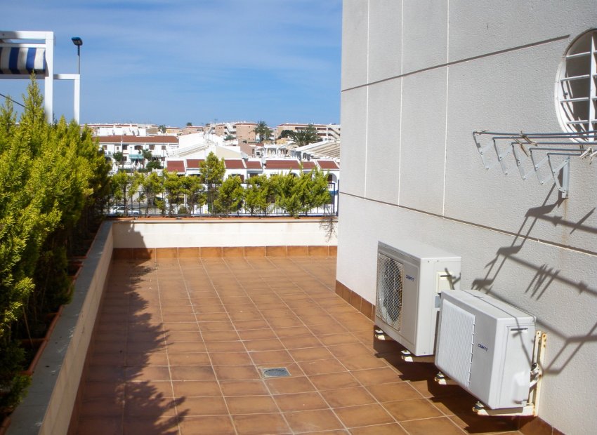 Resale - Apartment / flat - Pilar de la Horadada - Mil Palmeras