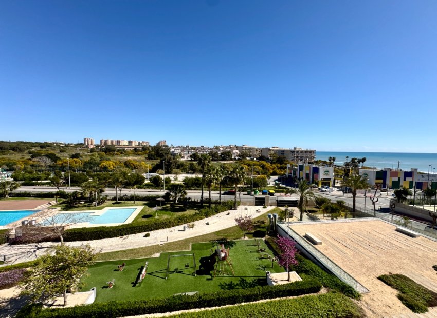 Resale - Apartment / flat - Pilar de la Horadada - Mil Palmeras