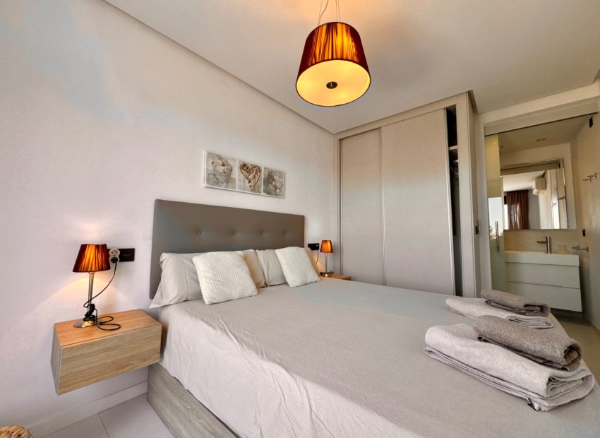 Resale - Apartment / flat - Pilar de la Horadada - Mil Palmeras