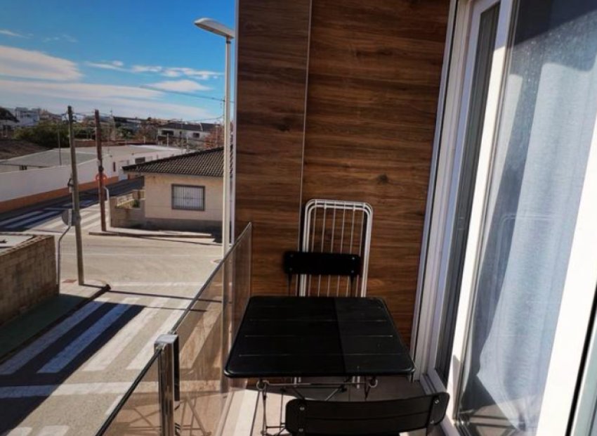 Resale - Apartment / flat - Pilar de la Horadada - Torre de la Horadada