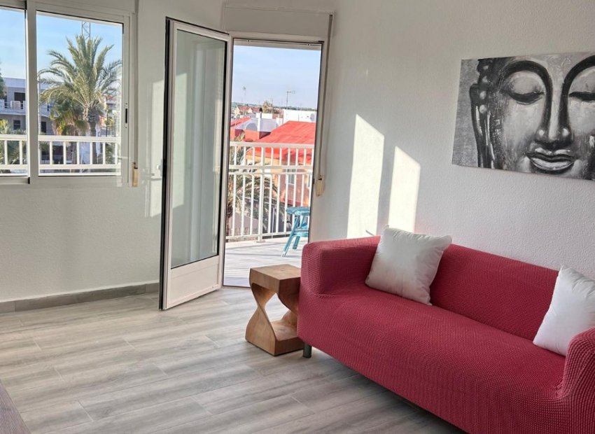 Resale - Apartment / flat - Pilar de la Horadada - Torre de la Horadada