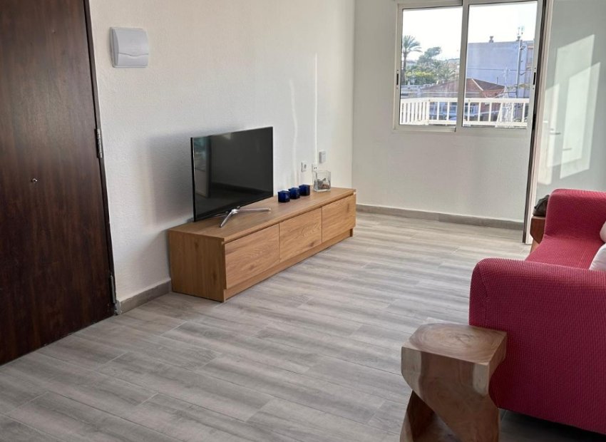 Resale - Apartment / flat - Pilar de la Horadada - Torre de la Horadada