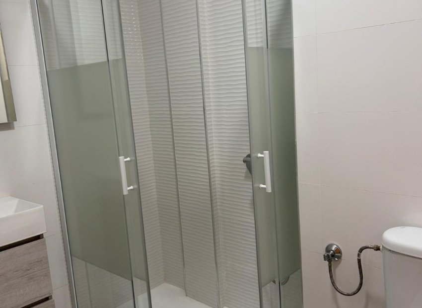 Resale - Apartment / flat - Pilar de la Horadada - Torre de la Horadada