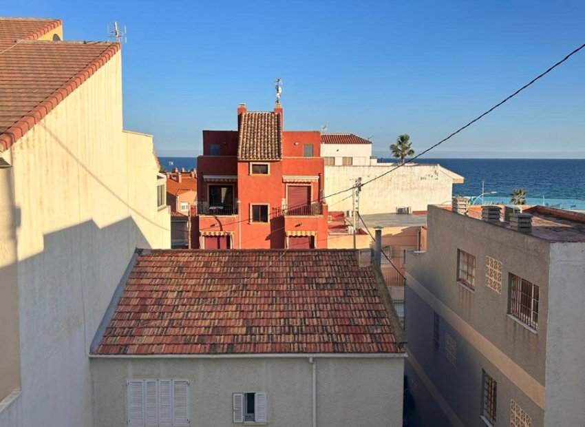 Resale - Apartment / flat - Pilar de la Horadada - Torre de la Horadada