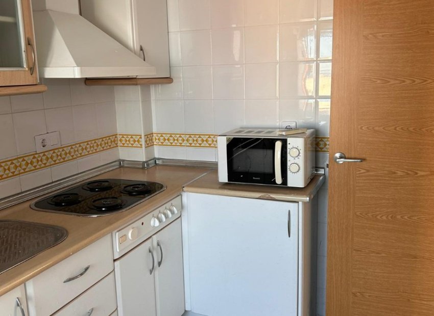 Resale - Apartment / flat - Pilar de la Horadada - Torre de la Horadada