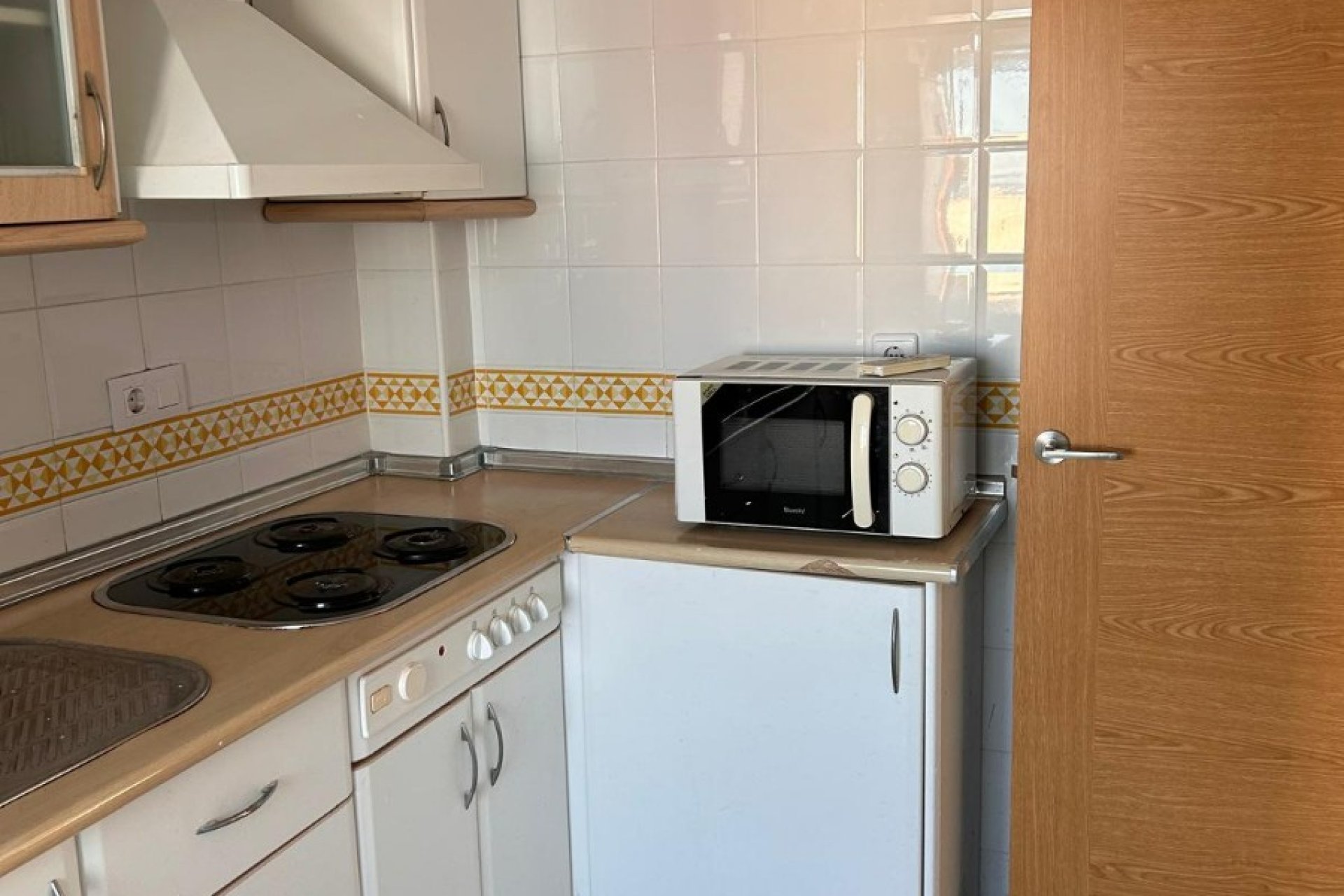 Resale - Apartment / flat - Pilar de la Horadada - Torre de la Horadada