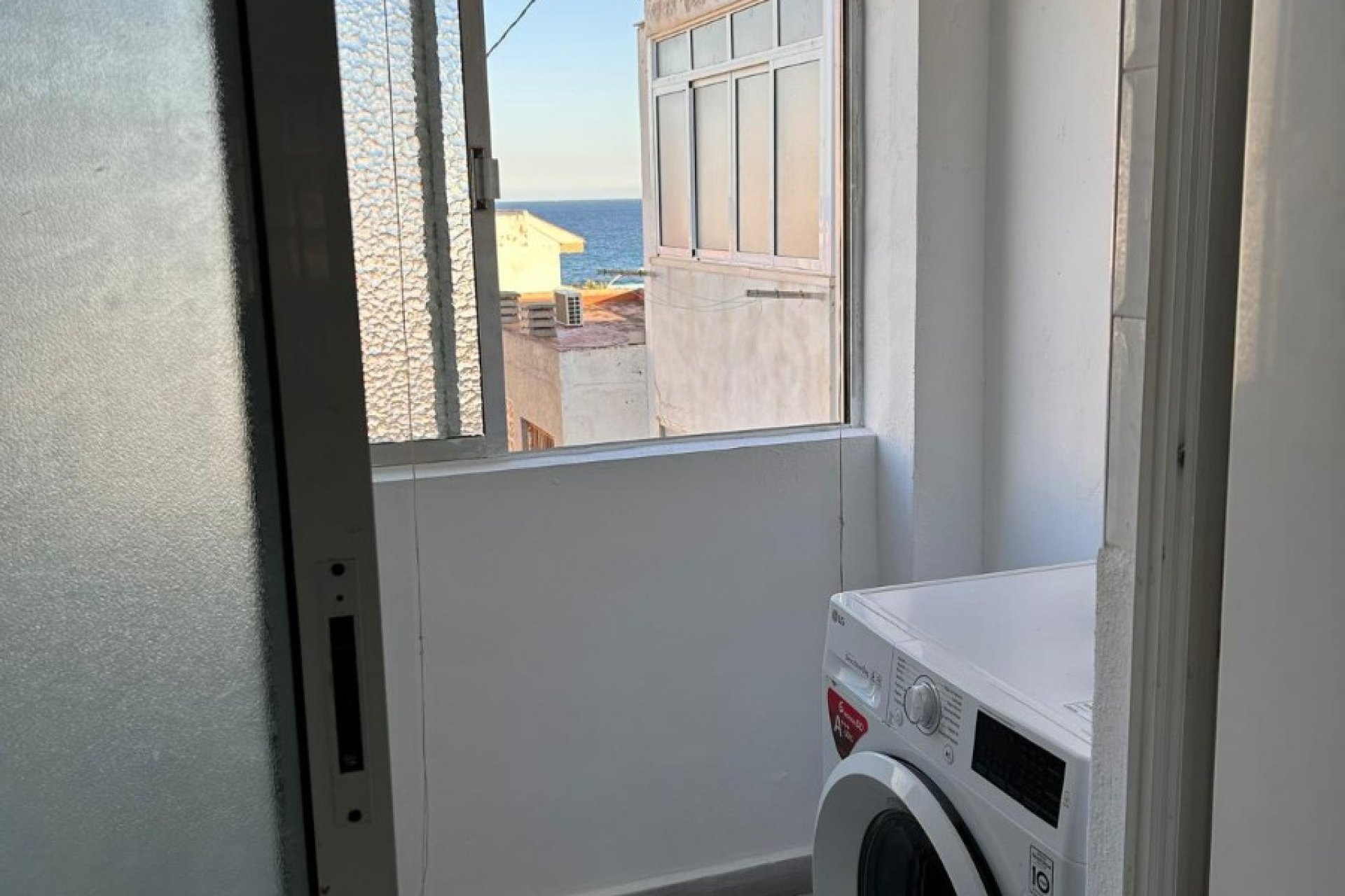 Resale - Apartment / flat - Pilar de la Horadada - Torre de la Horadada