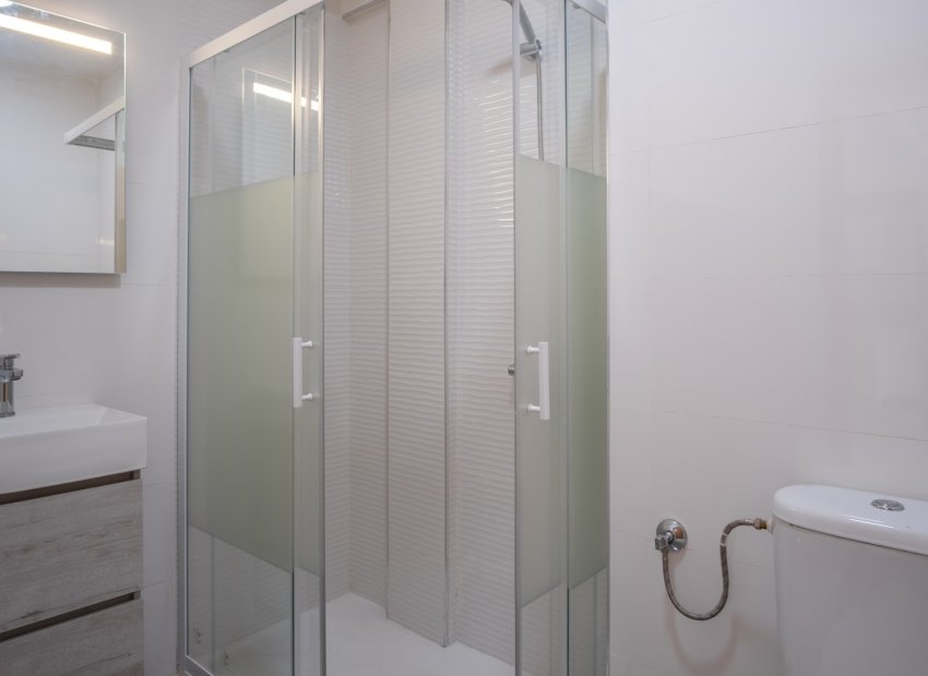Resale - Apartment / flat - Pilar de la Horadada - Torre de la Horadada