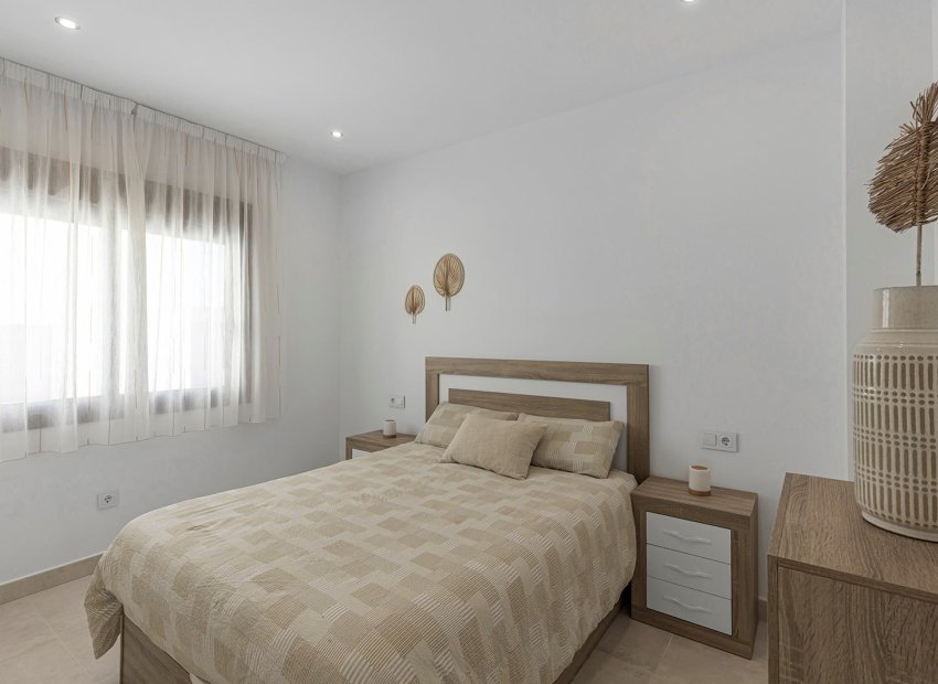 Resale - Apartment / flat - Pilar de la Horadada - Zona Pueblo