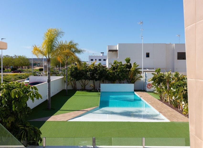 Resale - Apartment / flat - Pilar de la Horadada - Zona Pueblo