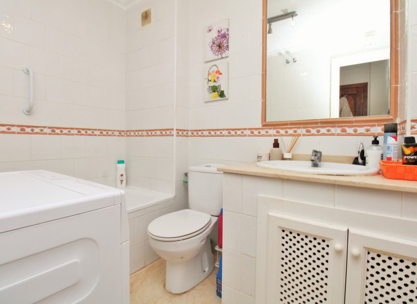 Resale - Apartment / flat - Playa Flamenca