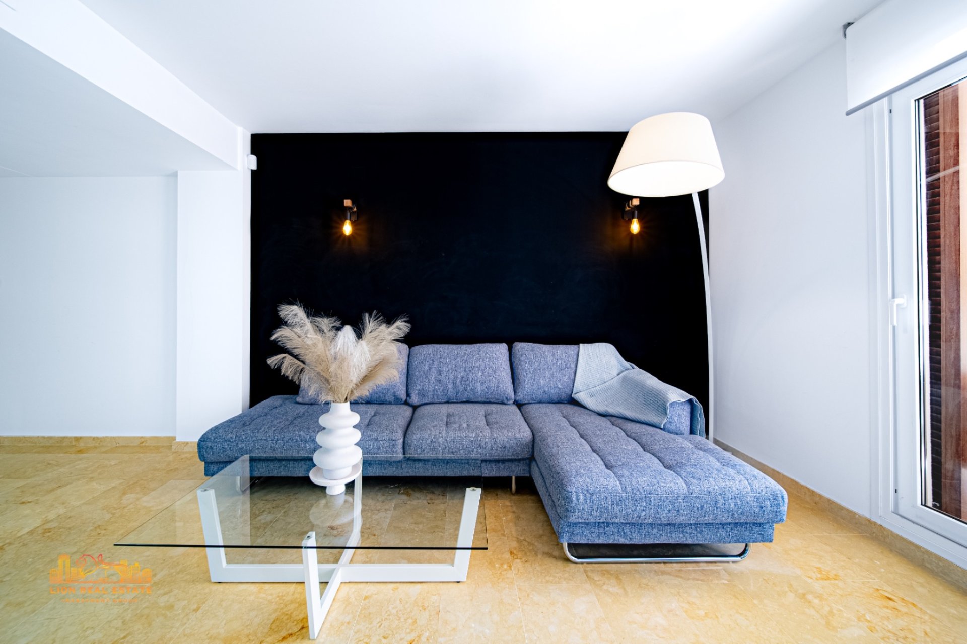 Resale - Apartment / flat - Punta Prima