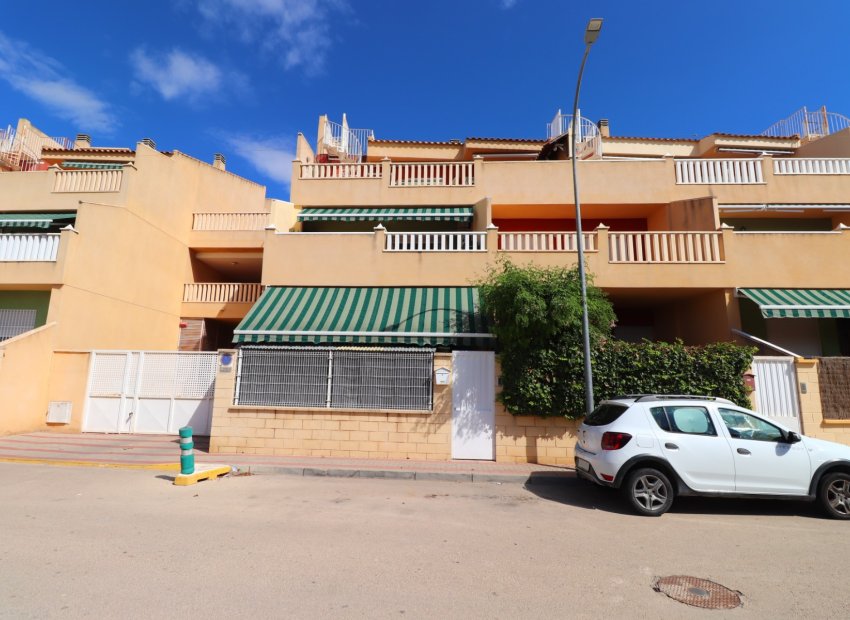 Resale - Apartment / flat - Rafal - Rafal - Town