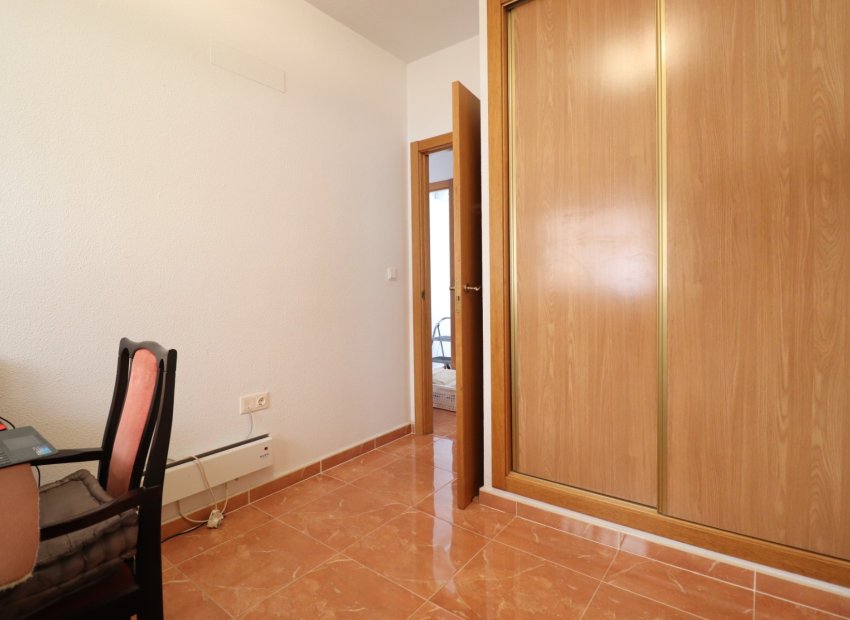 Resale - Apartment / flat - Rafal - Rafal - Town