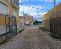 Resale - Apartment / flat - Rafal