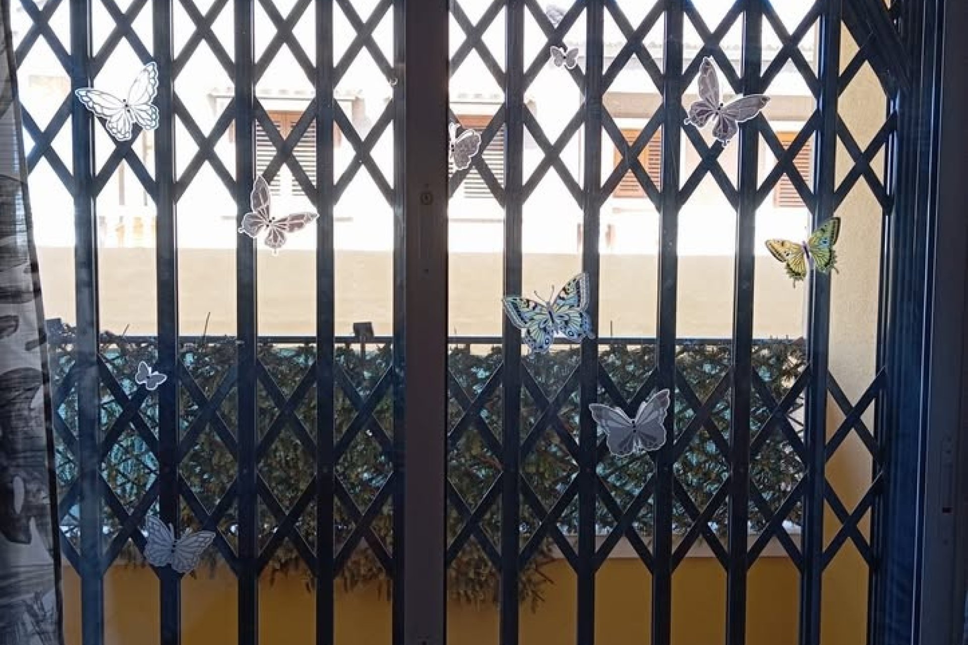 Resale - Apartment / flat - Rafal