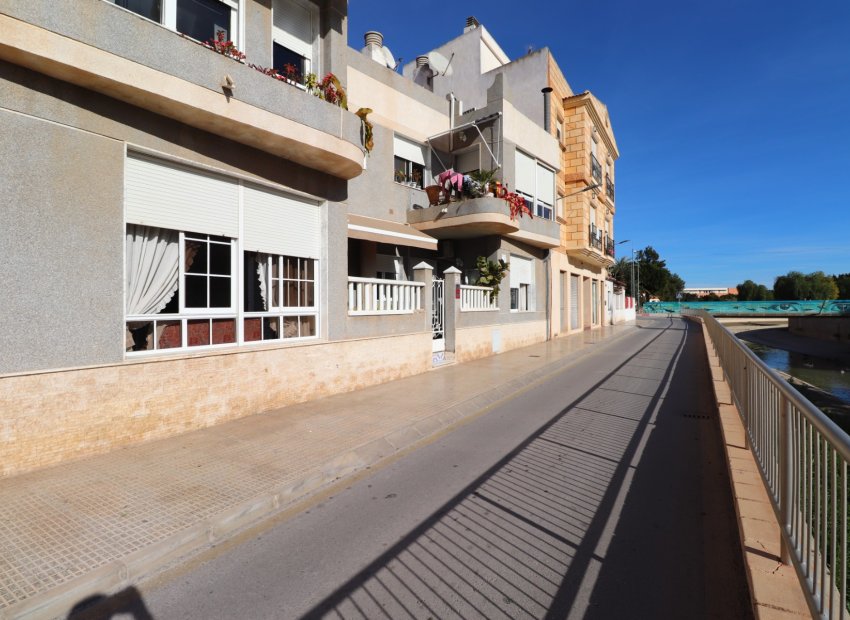 Resale - Apartment / flat - Rojales
