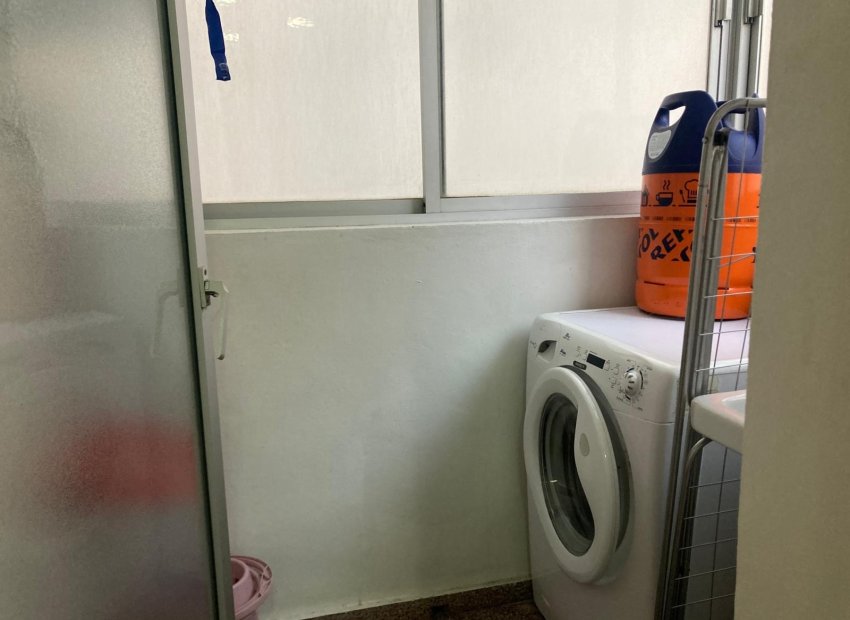 Resale - Apartment / flat - Salinas