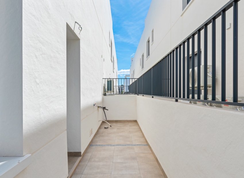 Resale - Apartment / flat - San Miguel de Salinas - Costa Blanca South