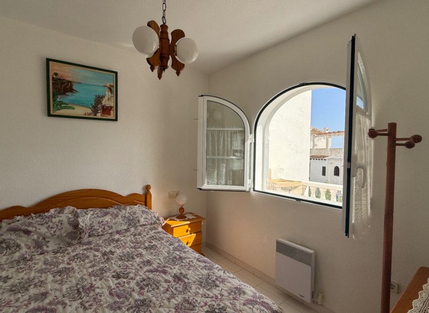 Resale - Apartment / flat - San Miguel de Salinas - Costa Blanca