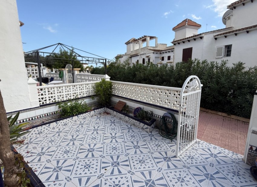 Resale - Apartment / flat - San Miguel de Salinas - Costa Blanca